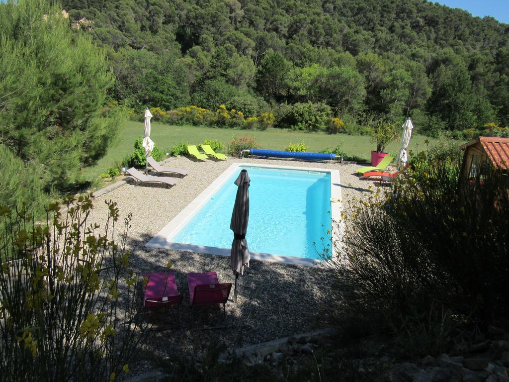 Residence De Gites La Sidoine Du Mont-Ventoux 크리용 르 브라브 외부 사진