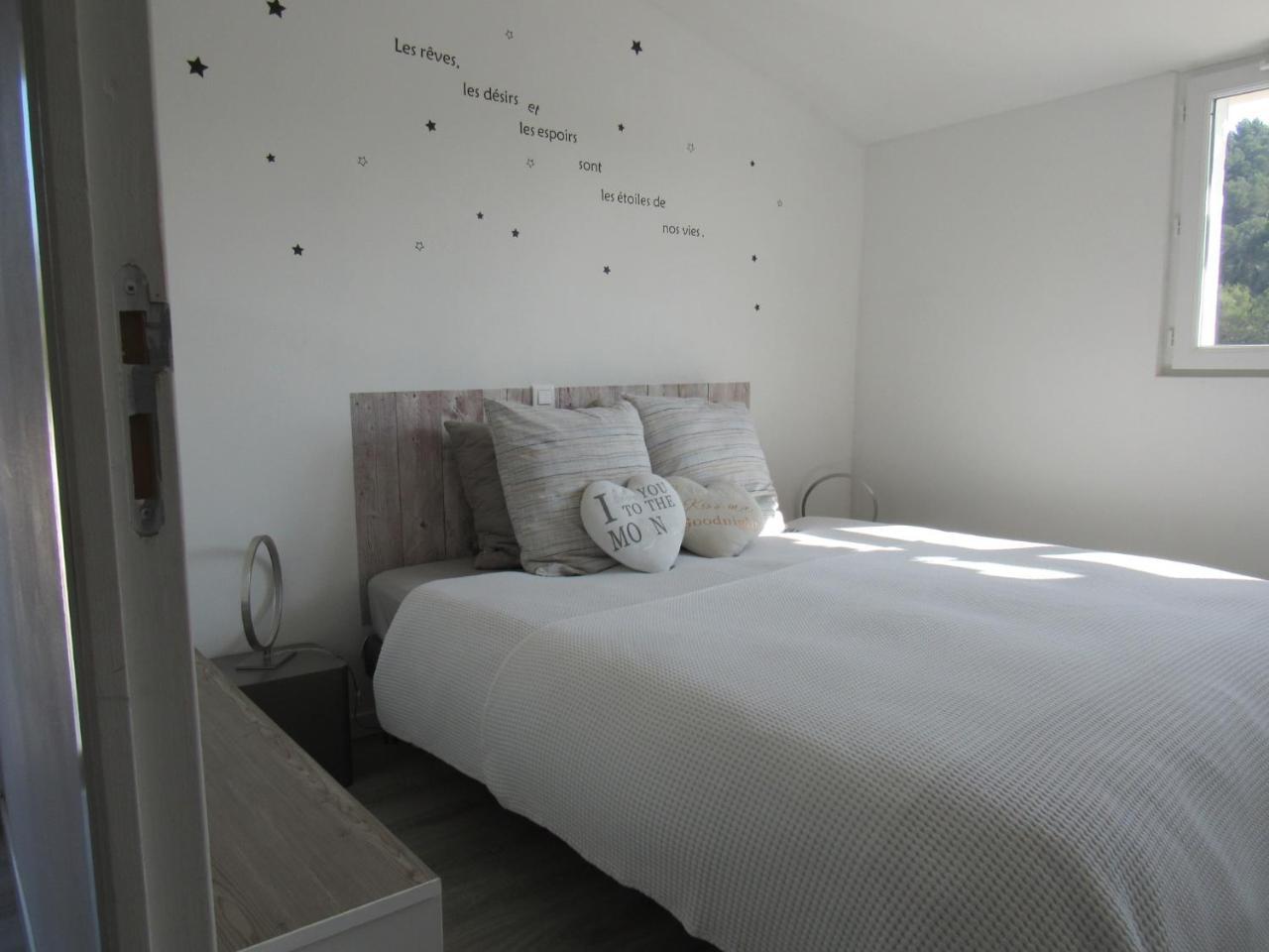 Residence De Gites La Sidoine Du Mont-Ventoux 크리용 르 브라브 외부 사진