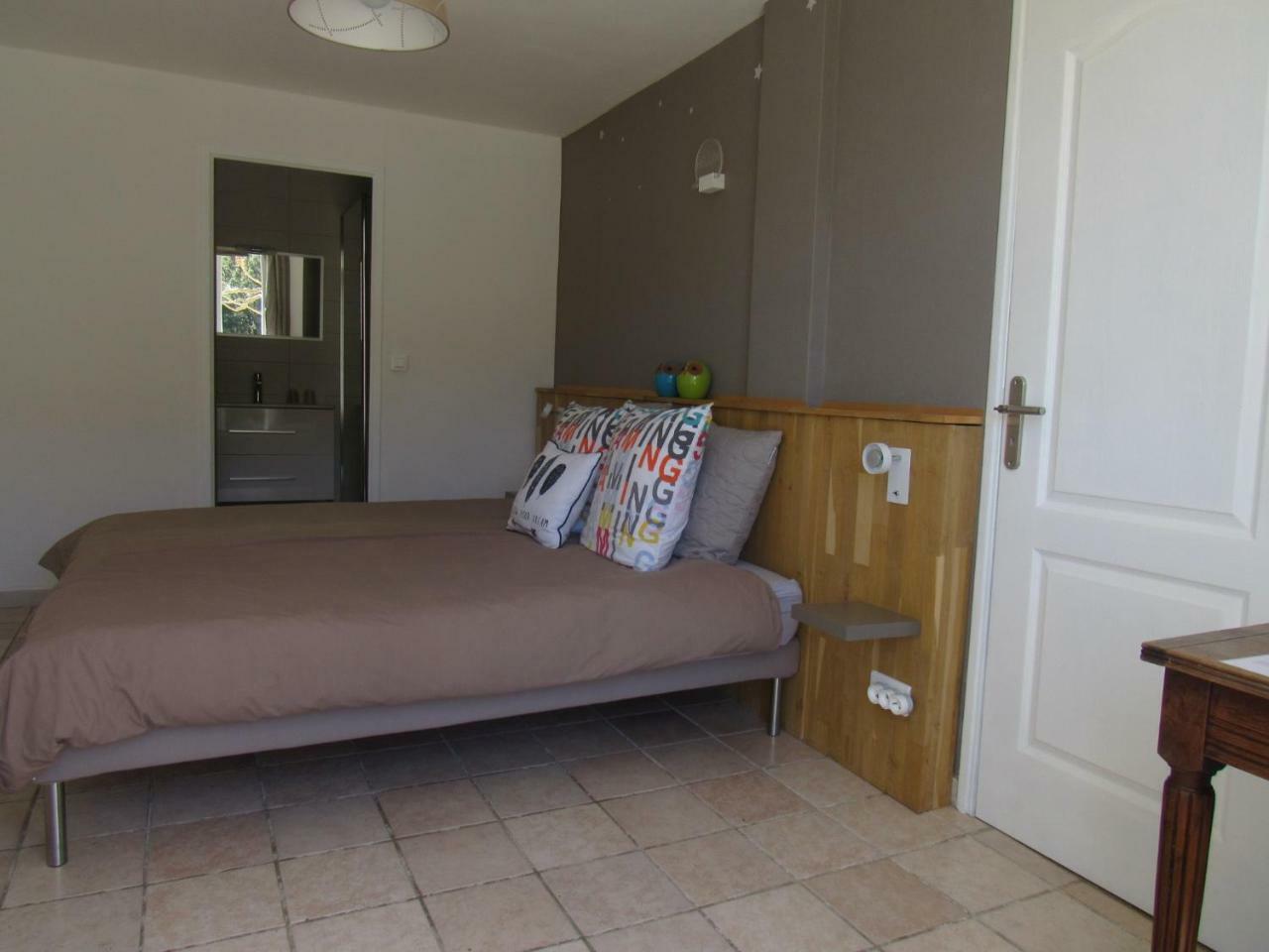 Residence De Gites La Sidoine Du Mont-Ventoux 크리용 르 브라브 외부 사진